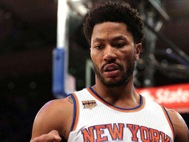 全运会最新形势：纽约尼克斯高居榜首，巴塞罗那强势追赶，冠军归属成迷(实验品家庭丹尼斯)