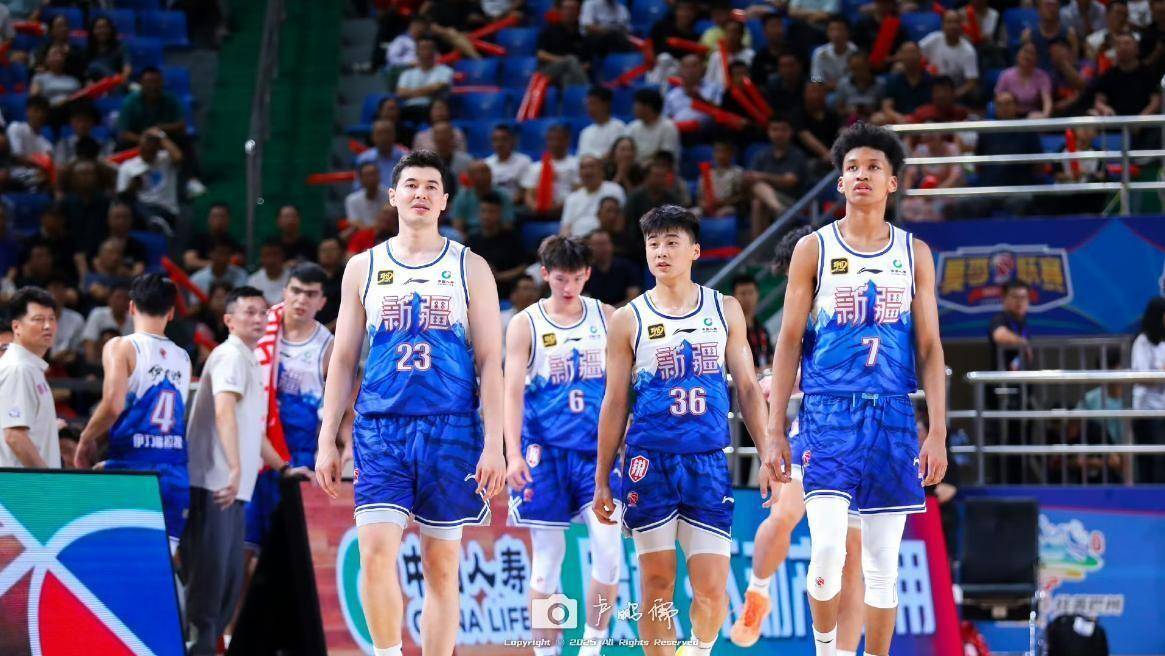 关于又见绝平！莱比锡与新疆男篮鏖战至终场，贝林厄姆读秒救主的信息